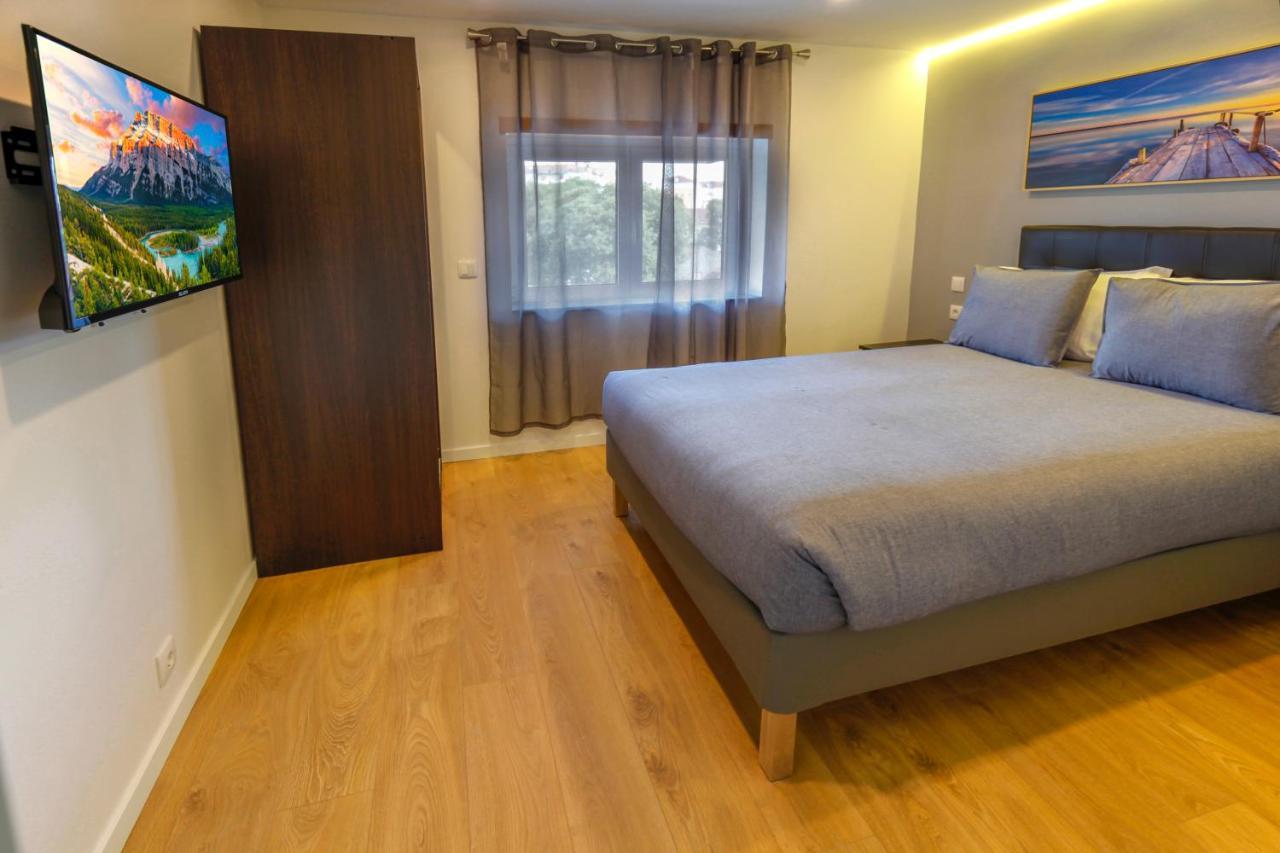 Modern Apartment With Garden Фатима Экстерьер фото